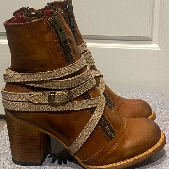 Freebird by STEVEN Balboa SZ 8 - Picture 5 of 7